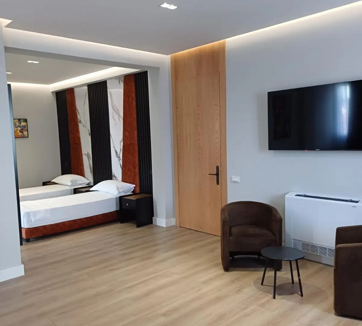 Oxygen Boutique Hotel Tiran