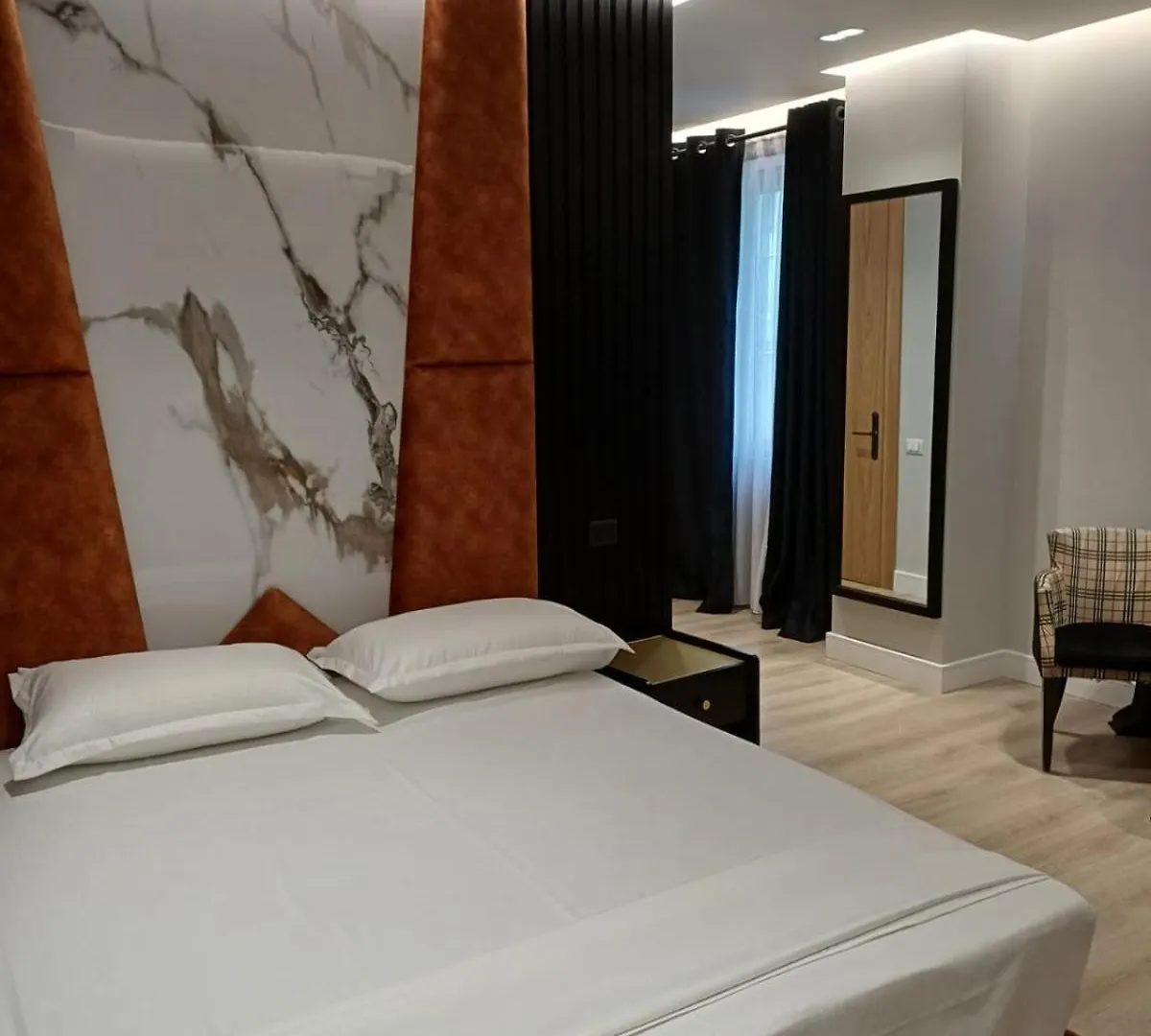 טיראנה Oxygen Boutique Hotel אלבניה