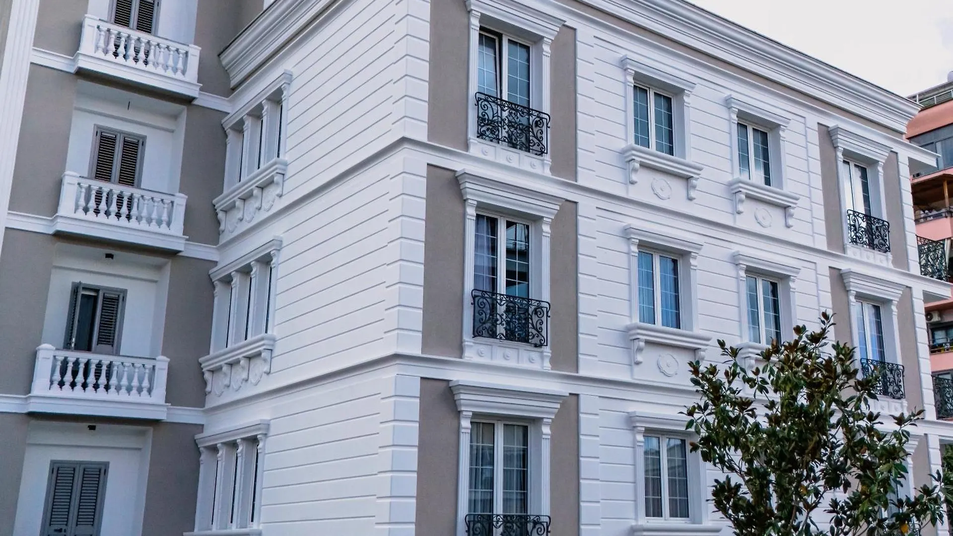 Oxygen Boutique Hotel Tiran