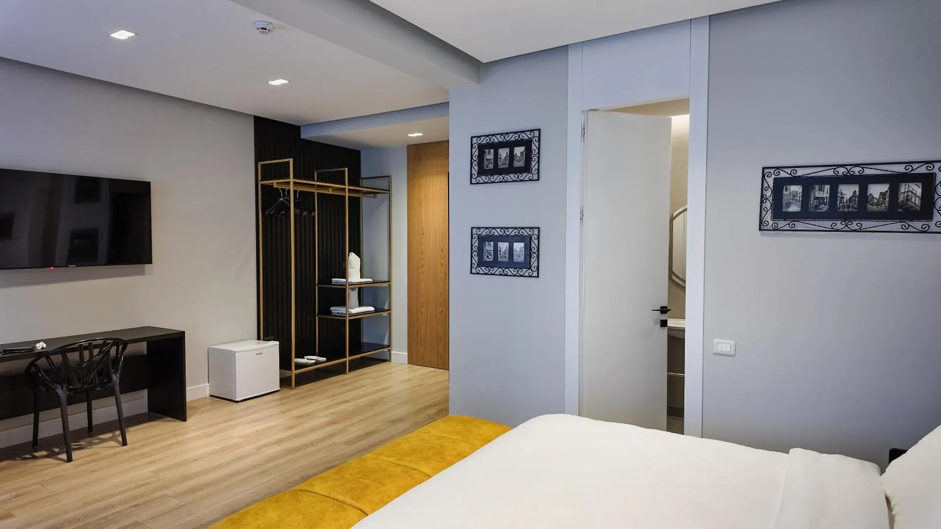 Oxygen Boutique Hotel Tiran