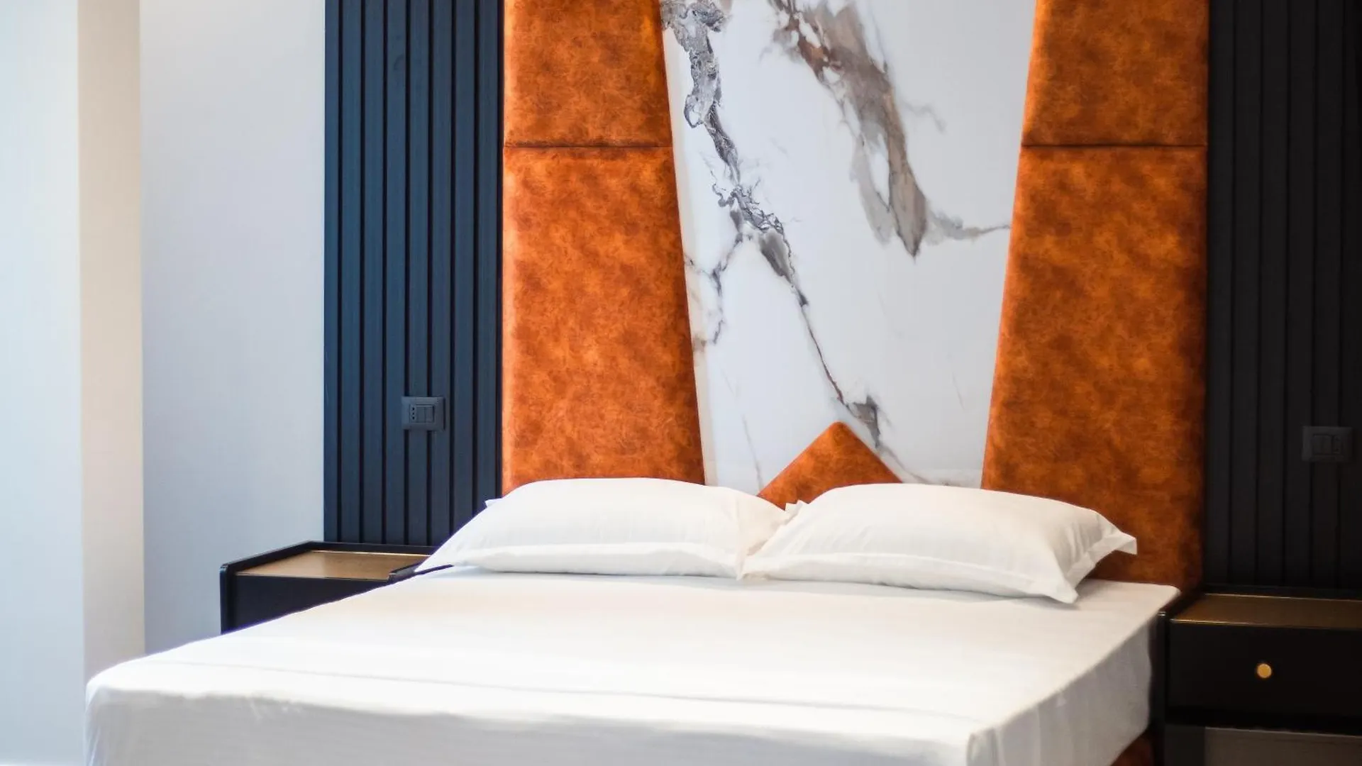 Oxygen Boutique Hotel Tiran