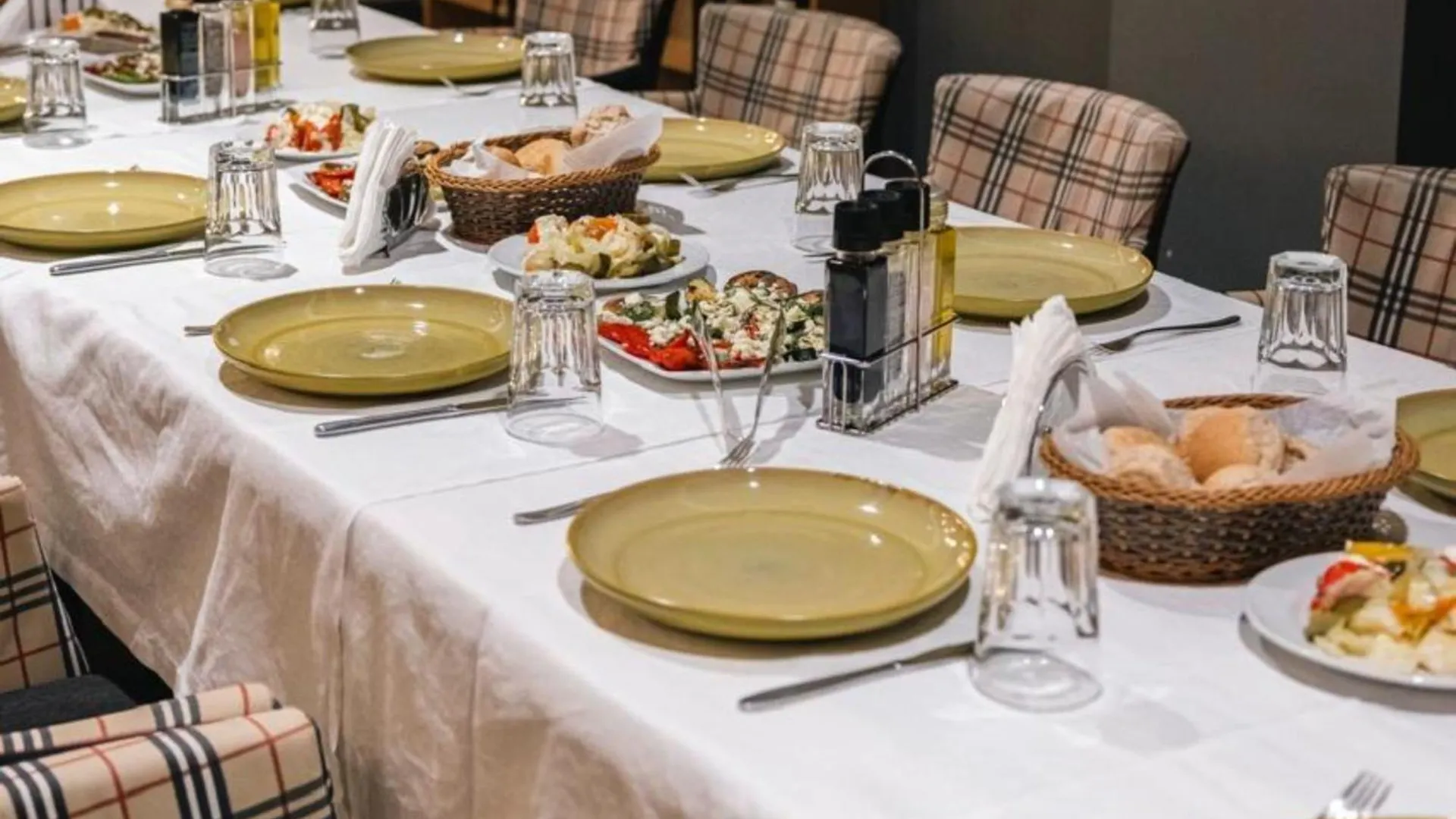 Oxygen Boutique Hotel Tiran